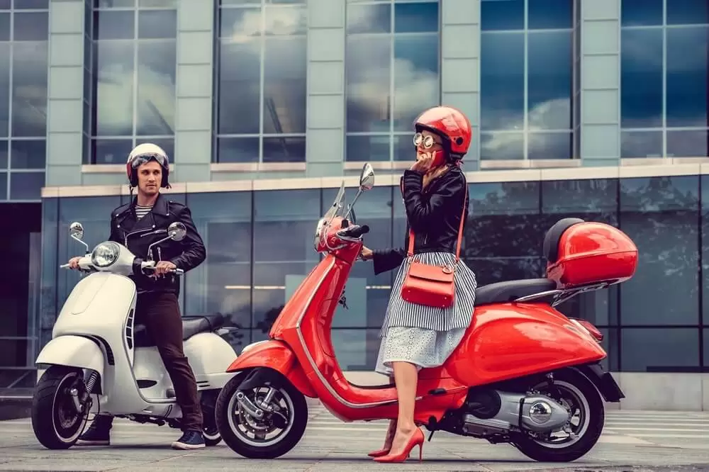 5 tips bij het van een scooter helm - Moto
